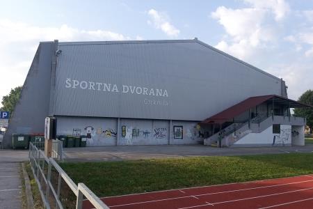 Športna dvorana Cerknica napis 04 Foto Boštjan Otoničar